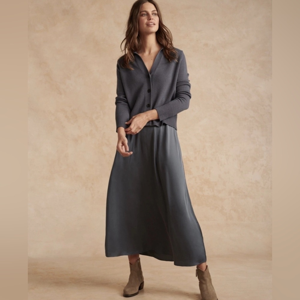 NWT THE WHITE COMPANY Satin A Line MIDI Skirt UK 10, US 6 in Graphite Blue $169